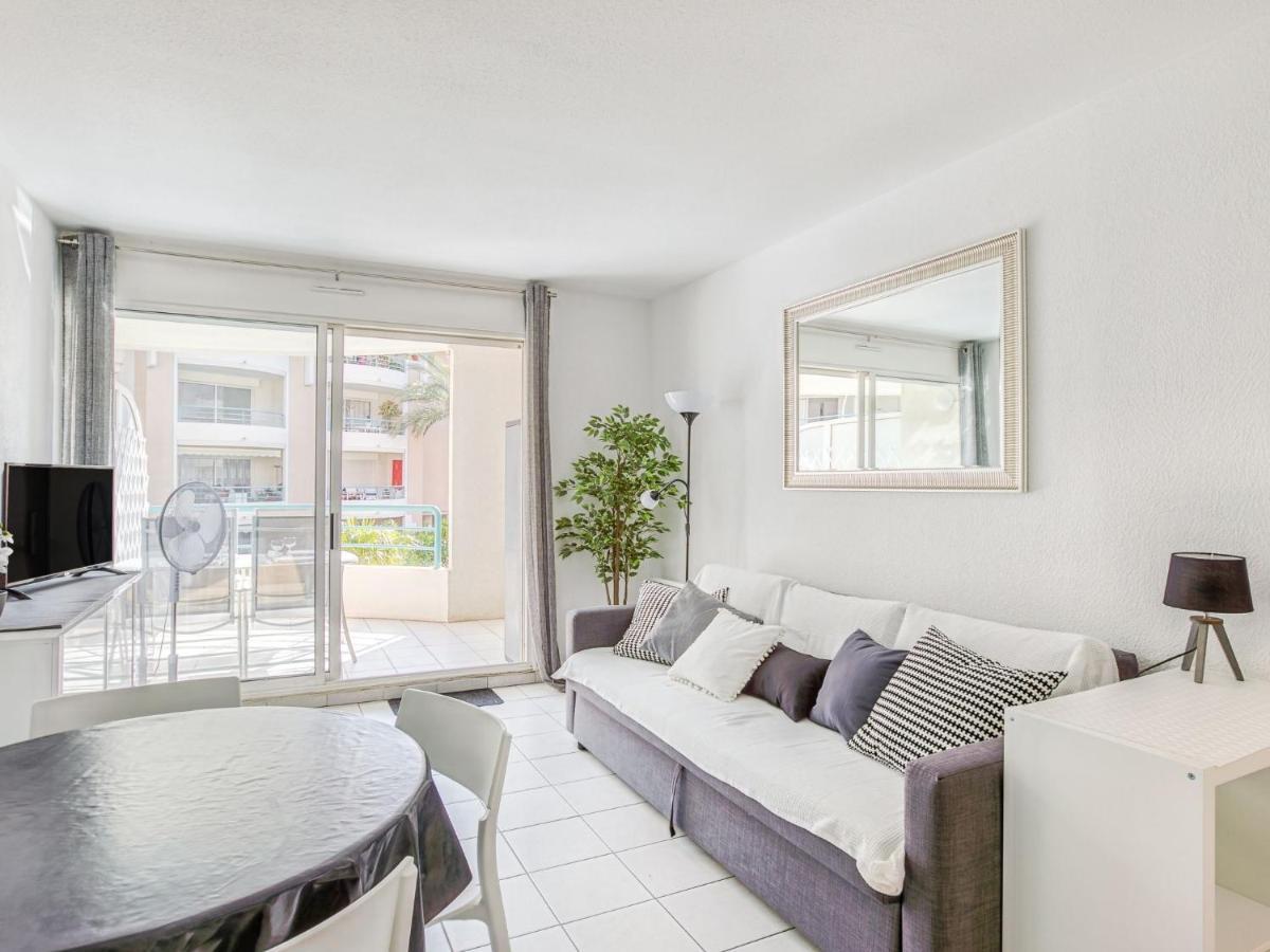 Apartment Le Cesaree-5 By Interhome Frejus Exterior photo